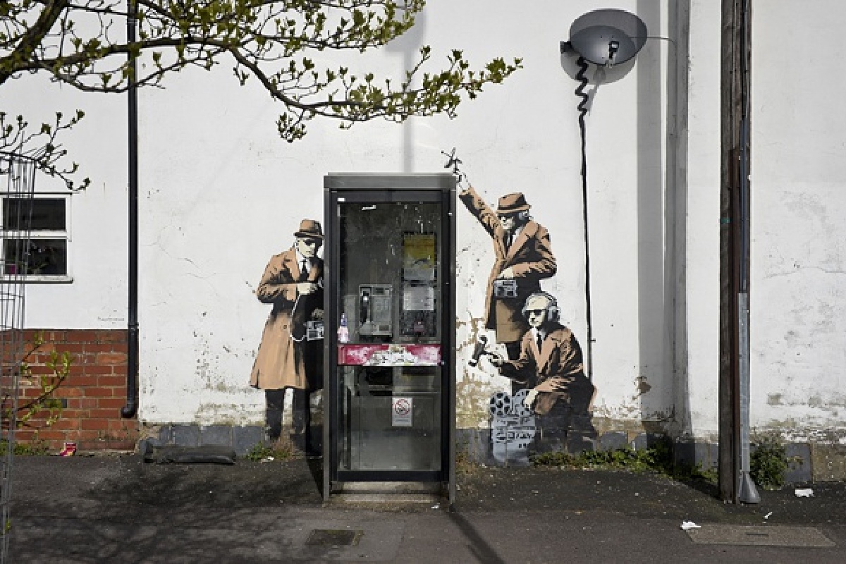 Banksy mural worth 1 million british pounds destroyed
